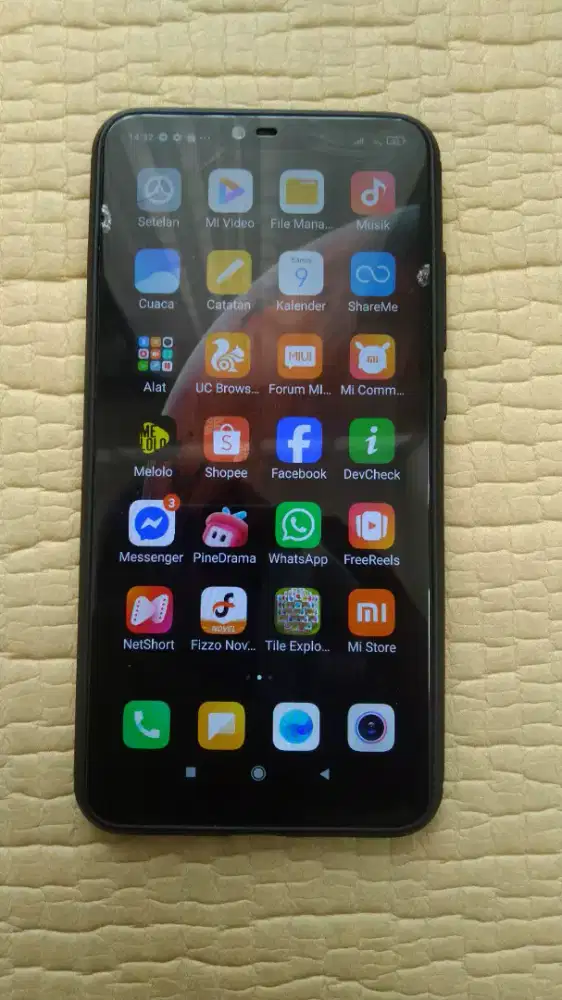 jual hp xiomi mi 8 lite minus kaca retak