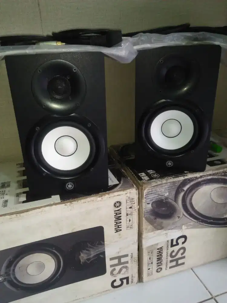YAMAHA Speaker monitor HS3