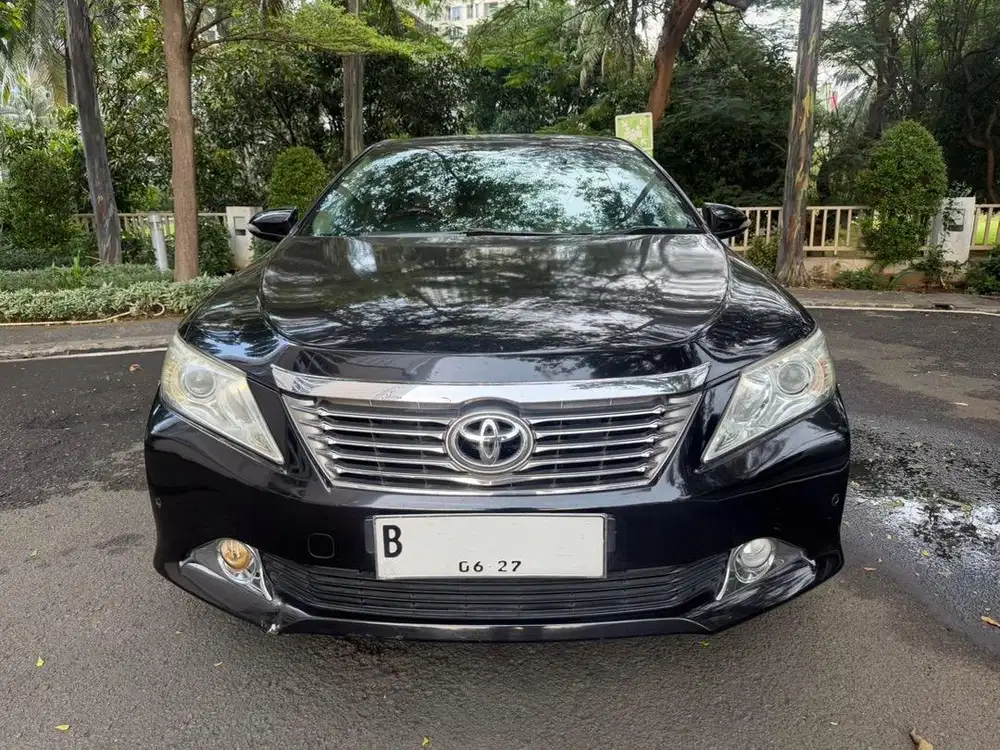 Toyota Camry V 2.5 AT 2012 SIAPA CEPAT AJA