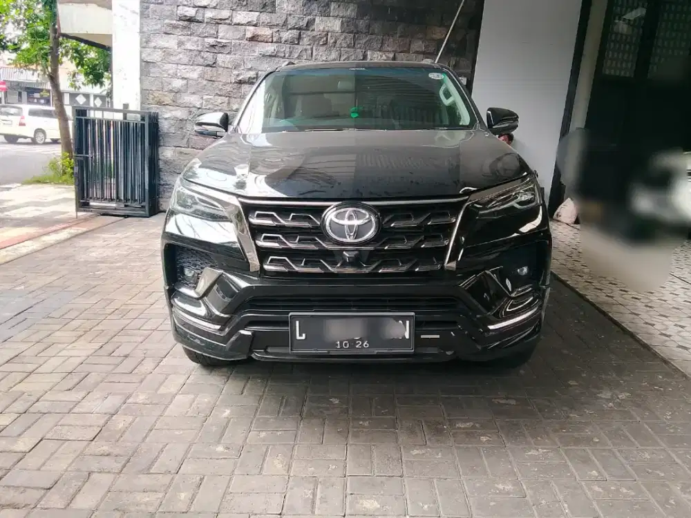 Fortuner VRZ GR Sport 2.4 Diesel Matic 2021 istimewa