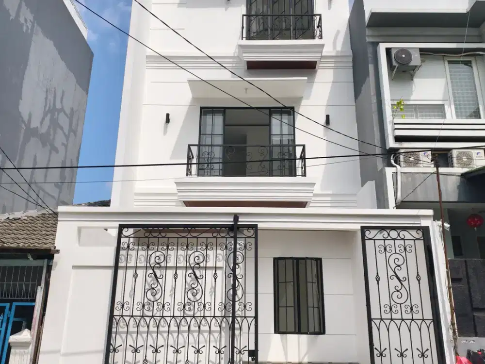 Rumah Brand New 3lt Muara Karang Hadap Utara