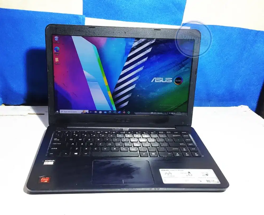 Leptop Asus Slim