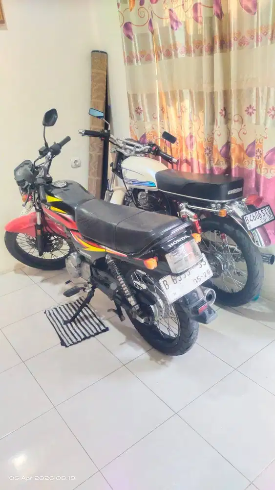 [2 unit] GL MAX 2003 Up Mega pro 2004 + CB Classic besik Mega pro 2004