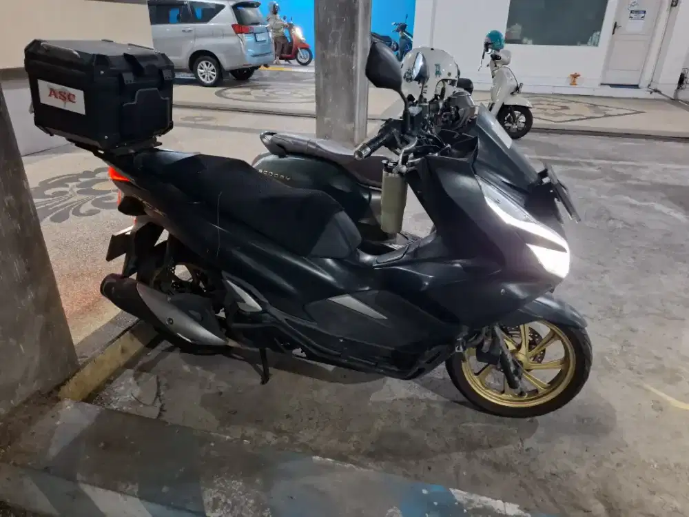 Pcx 2020 black mate