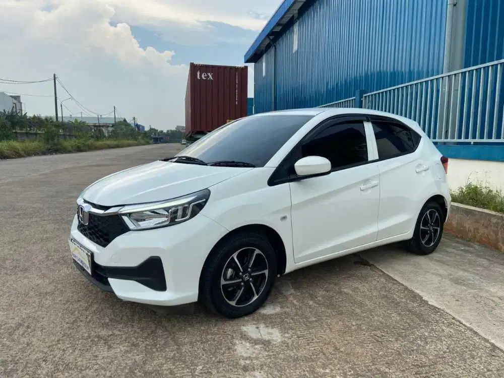 HONDA BRIO SATYA E CVT 2025