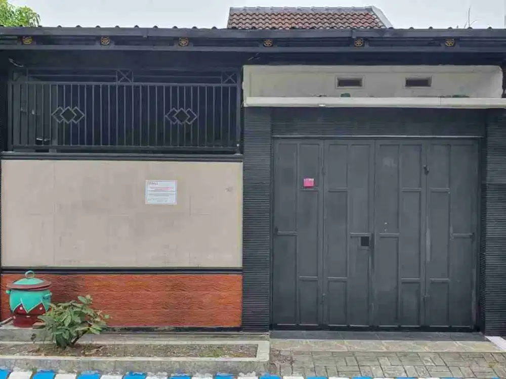 DI JUAL RUMAH
PERUM KAHURIPAN NIRWANA VILLAGE BLOK CA - IXV NO 12
KEL. : SUMPUT
KEC. : SIDOARJO 
KAB  : SIDOARJO