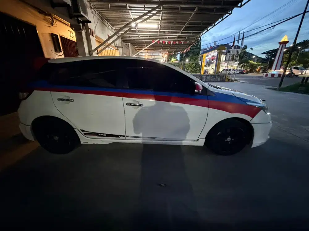 TOYOTA YARIS TRD 2014 AT