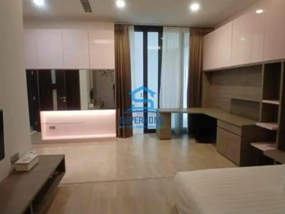 DIJUAL – Rumah Mewah Villa Panbil, Batam

 Spesifikasi:
• Luas Bangunan: 755 m²
• Luas Tanah: 1.615 m²
• 3 Lantai
• 10 Kamar Tidur
• 8 Kamar Mandi
• Full Furnished (termasuk isi rumah)

 Keunggulan:
 Berada di kawasan elite Villa Panbil
 Lingkungan asri,