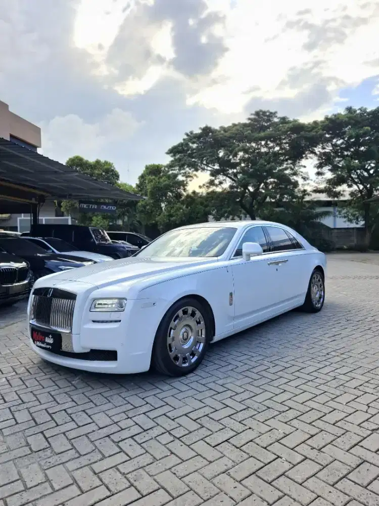 ROLLSROYCE Ghost artdeco 2013 km9rb
