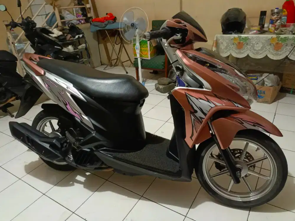 Vario KZR 125 2012