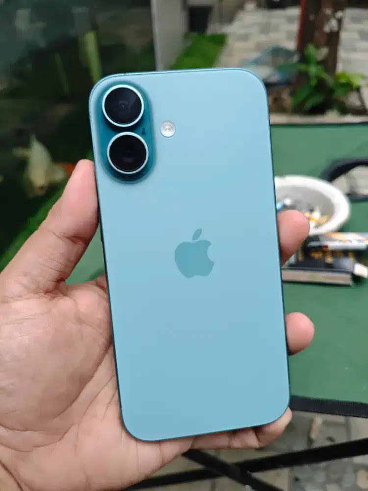 Iphone 16 garansi on ibox