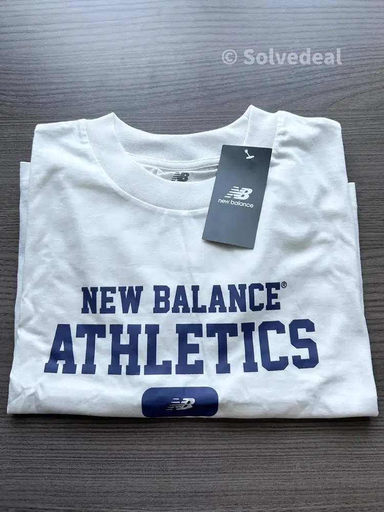 Kaos New Balance Athletics Heritage Relaxed Women T-Shirt White Baru