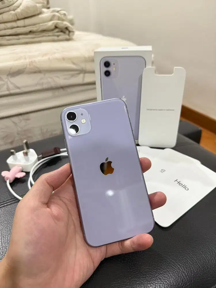 Jual Apple Iphone 11 128 Gb purple ungu second like new ex Perempuan