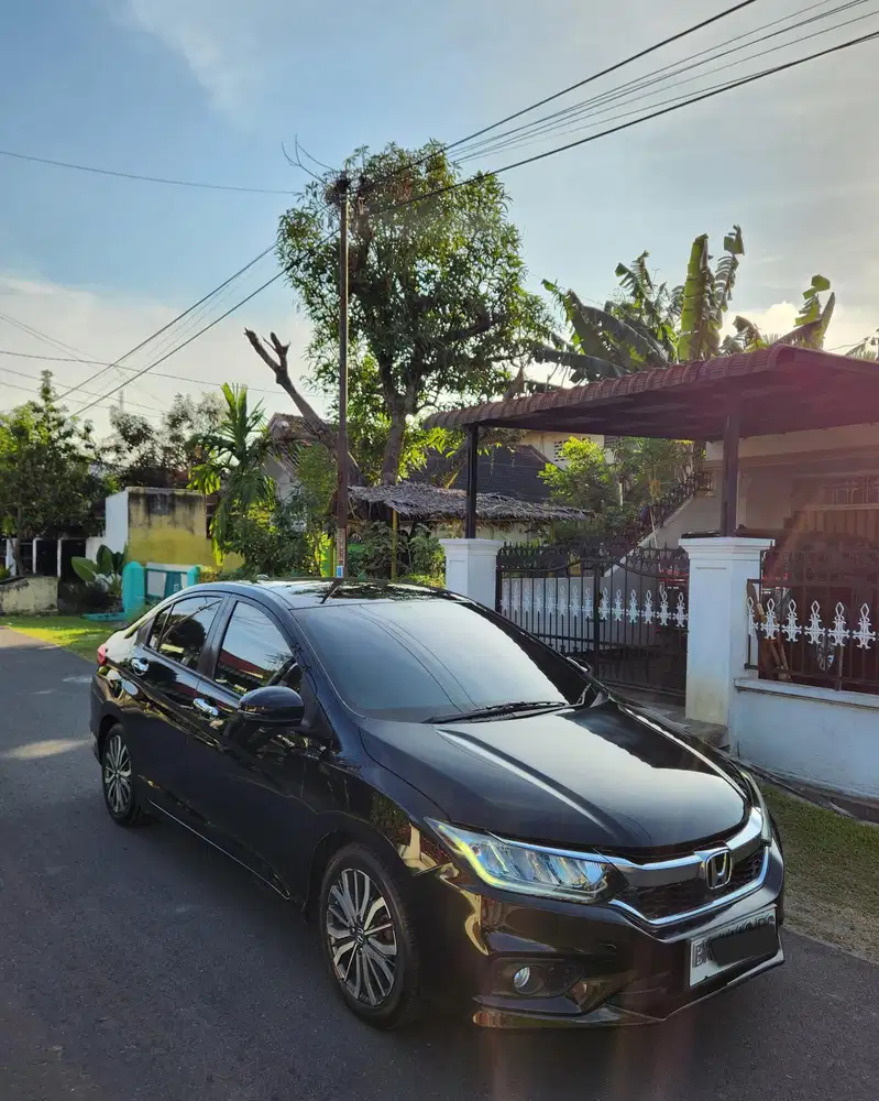Honda City RS CVT 1.5 Tahun 2017