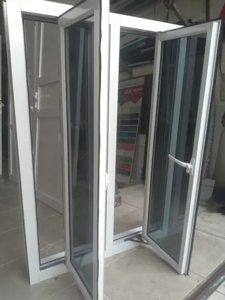 Jendela aluminium dobel daun T150cm L120cm hrg plus pasang 2 jt / pcs