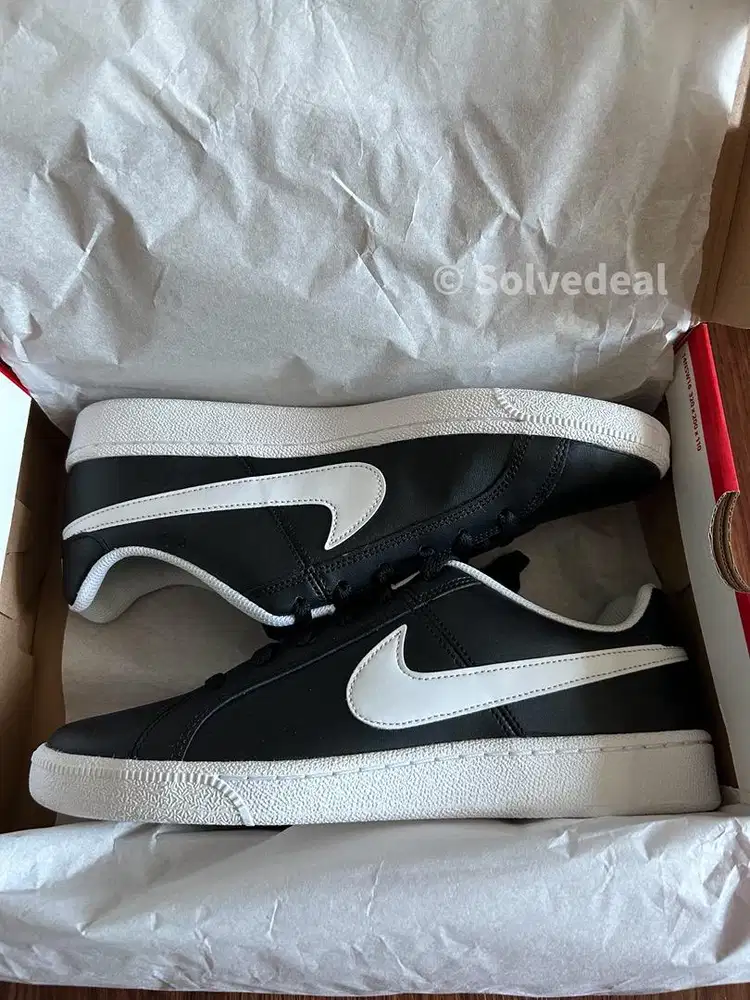 Sepatu Nike Court Royale Black White — Sepatu Original Baru
