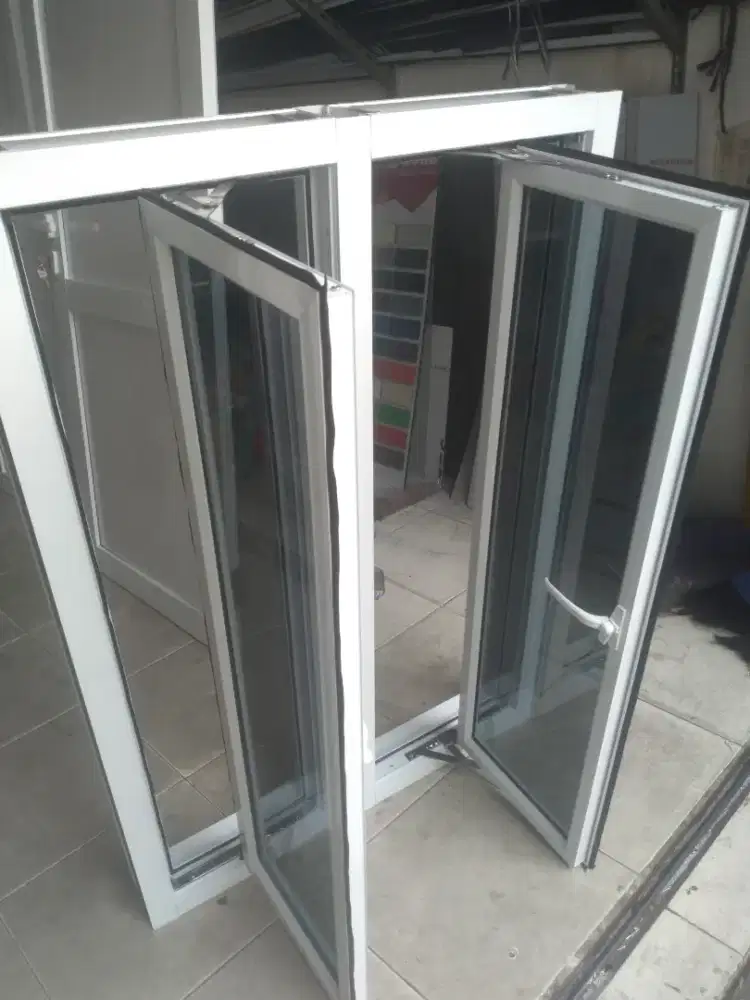 Jendela aluunium dobel daun T150cm L120cm hrg dg pasang 2 jt / unit