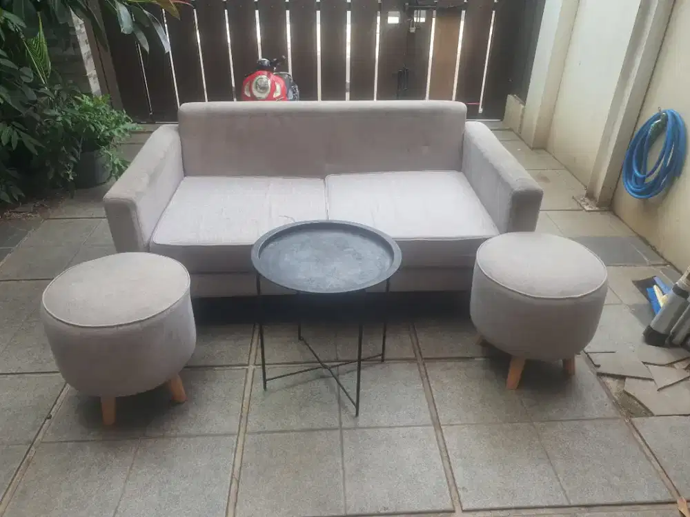 SOFA MINIMALIS 2 SEATER + 2 STOOL + MEJA – SIAP PAKAI, MURAH