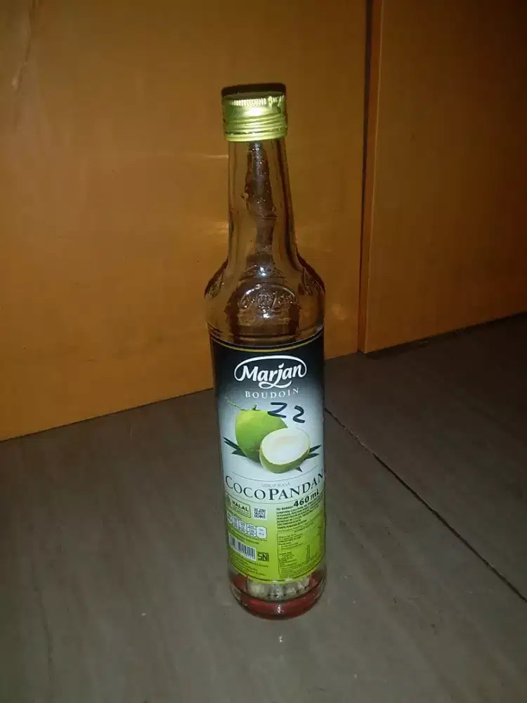 Botol bekas sirup