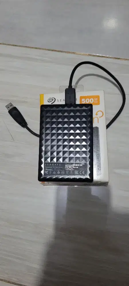 Di jual Eksternal Hardisk Seagate 500gb