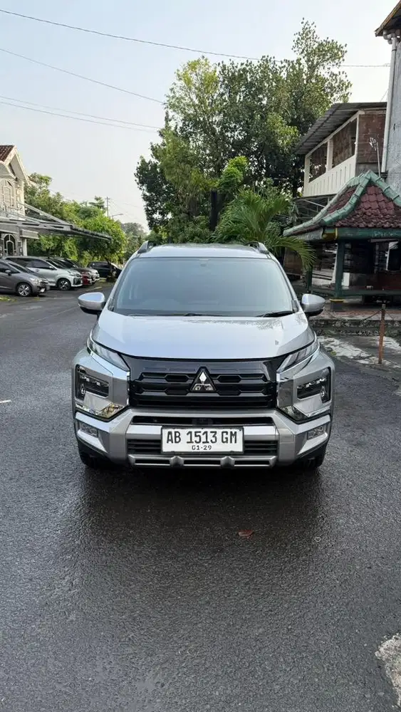 Xpander Cross Matic Premium Package 2024 (pemakaian)