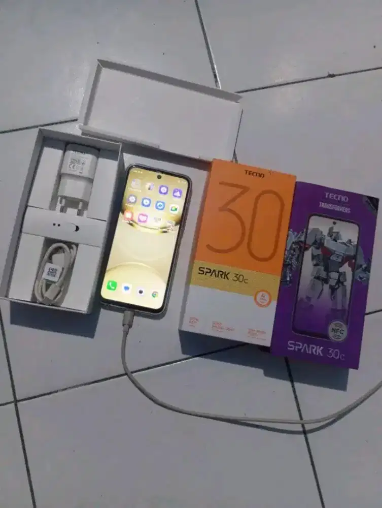 Tecno spark 30C Transformers 6+4/128