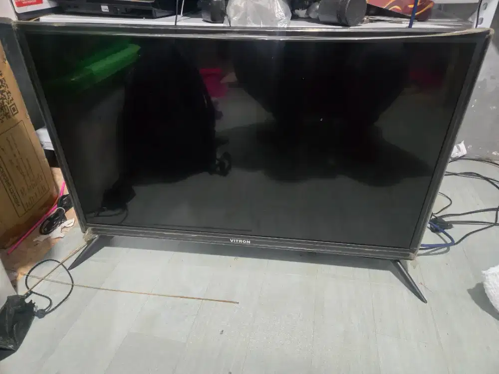 TV LED DIGITAL VITRON 32inc MINUS GARIS TAPI NORMAL