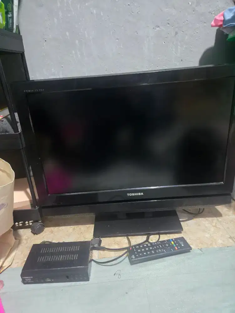 TV LCD TOSHIBA 24INC ANALOG NORMAL