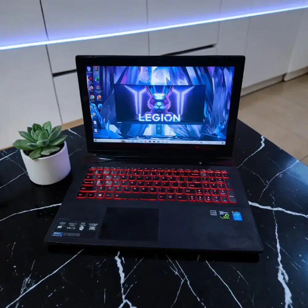 Lenovo Y50-70V 9ECN27WW By Legion [RAM 16GB SSD 256GB + NVIDIA GTX]