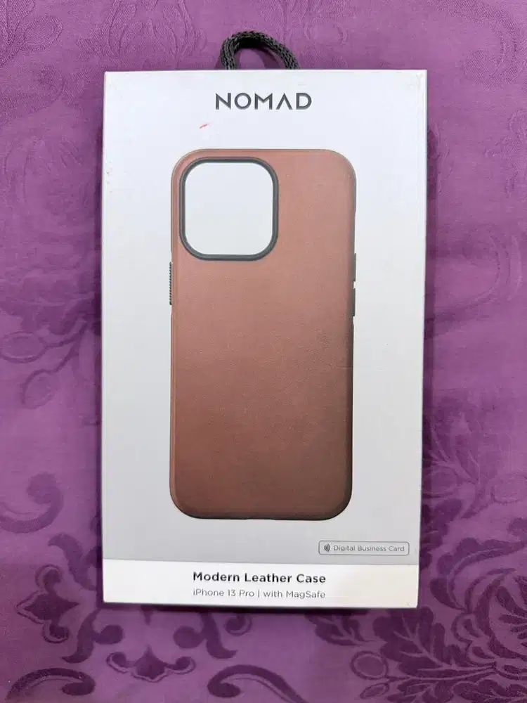 Nomad Modern Leather Case for iPhone 13 Pro -  Horween