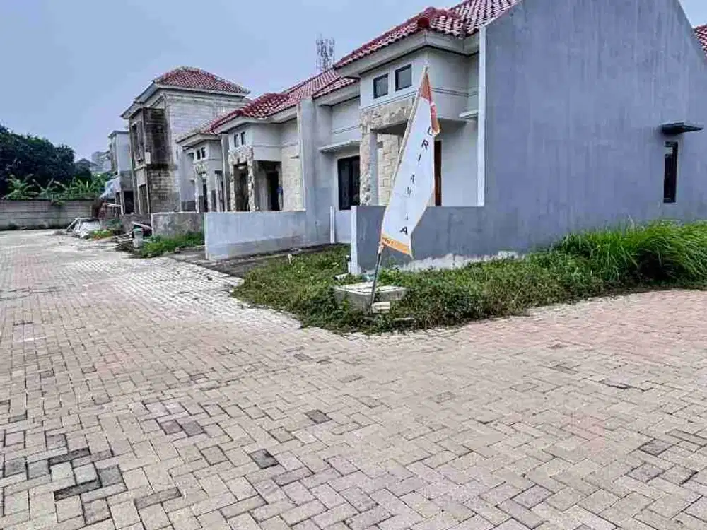 Pilihan lainnya akses limo samping tol Desari Ready 1 unit spek mewah