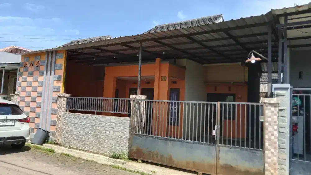 Dijual rumah daerah griya mangli