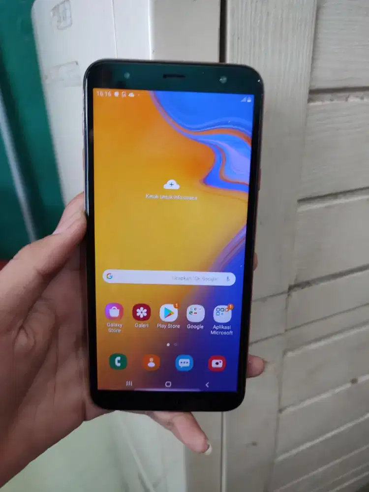 Samsung j4Plus Ram 2GB 4G LTE