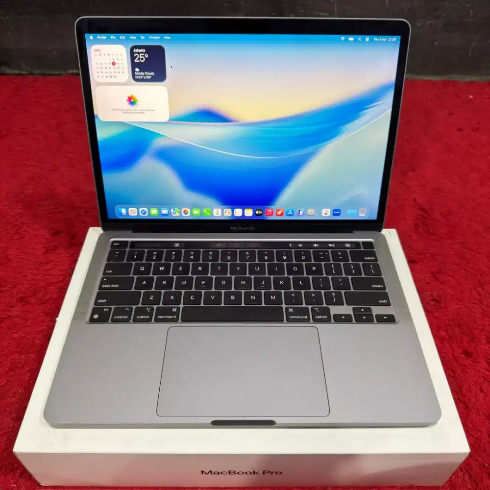 Macbook pro m1 2020 ram 8gb ssd 256gb fullset ex ibox bisa cod