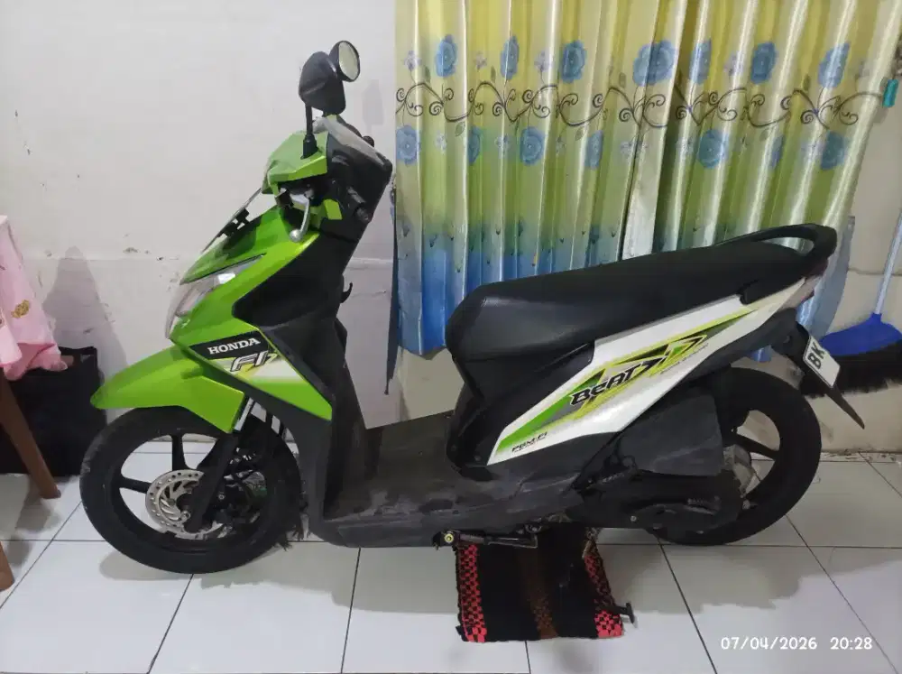 Honda beat FI 2013 KONDISI ISTIMEWA