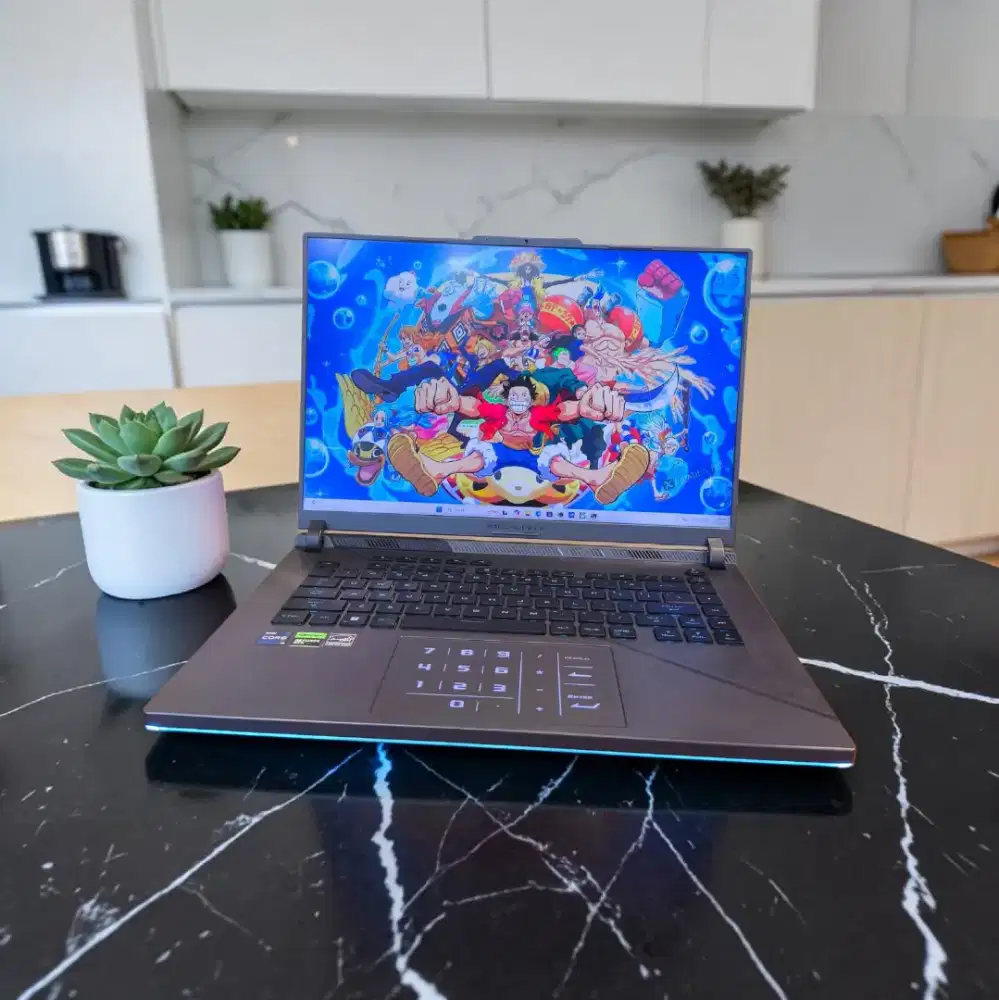 ASUS ROG Strix G16 (G614JVR)Intel Core i9-14900HX (Gen 14)RTX4050