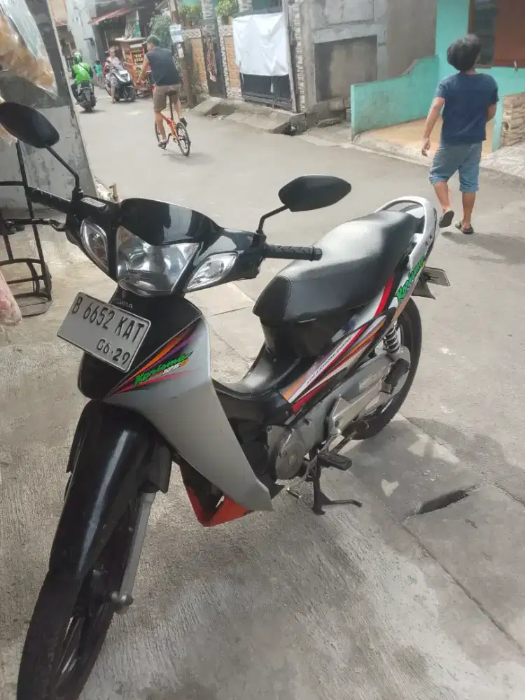 HONDA KARISMA 125 D pjk Hdp cakep