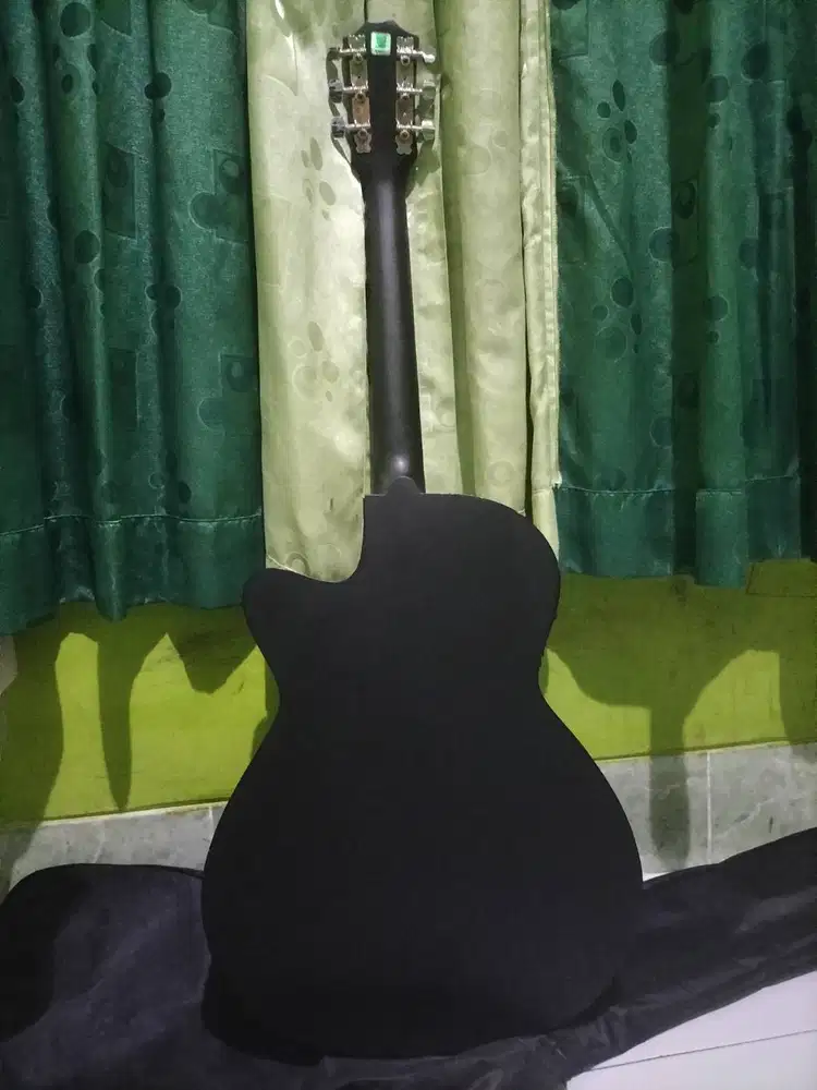Gitar Seken Hanya 350K