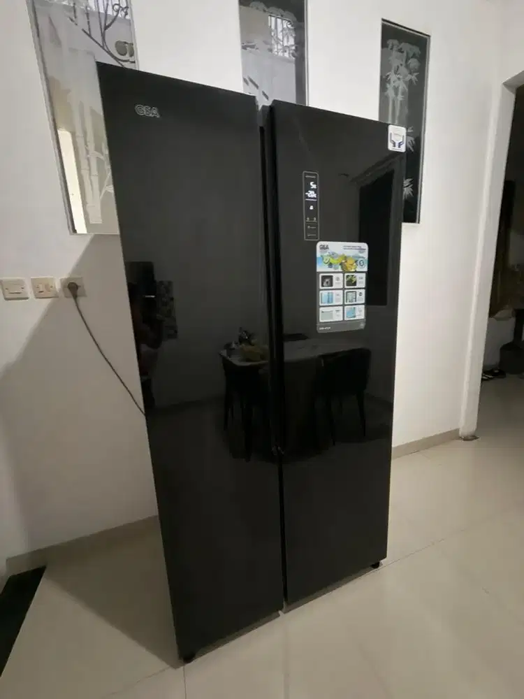 Kulkas Gea tipe G2D 472R