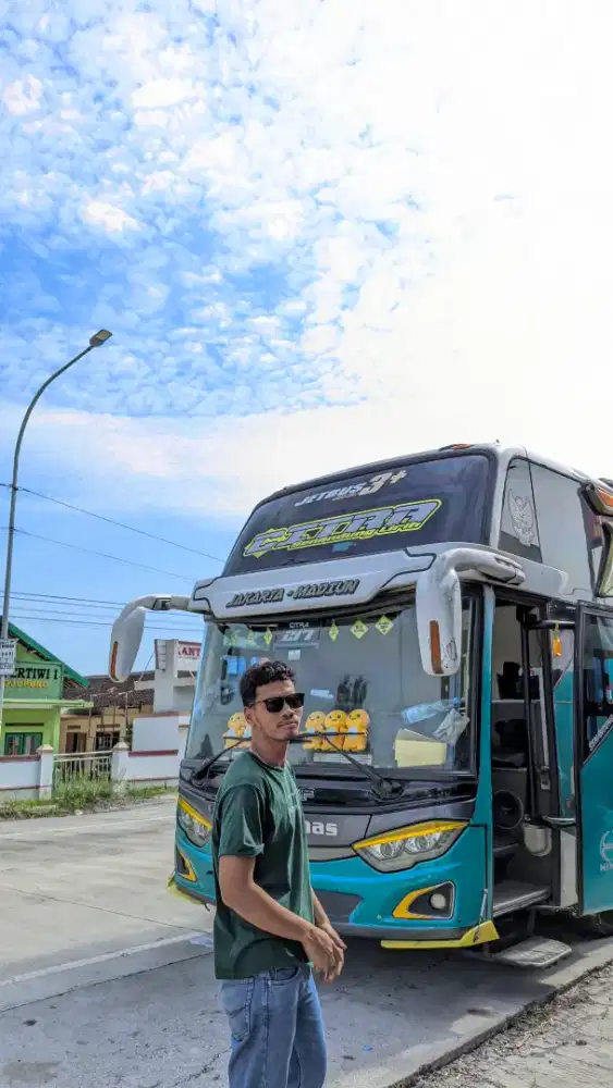 Mencari pekerjaan apa saja