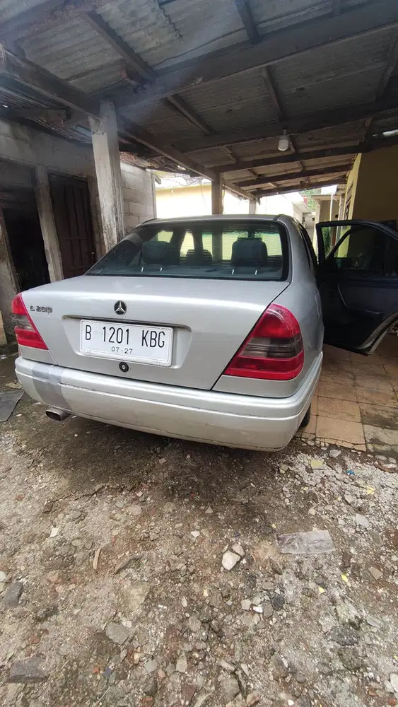 Mercedes-Benz C200 1996 Bensin