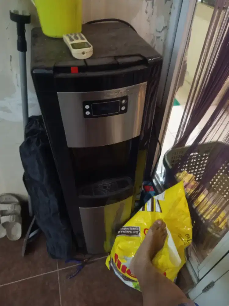 Dispenser galon bawah murah bisa panas dingin
