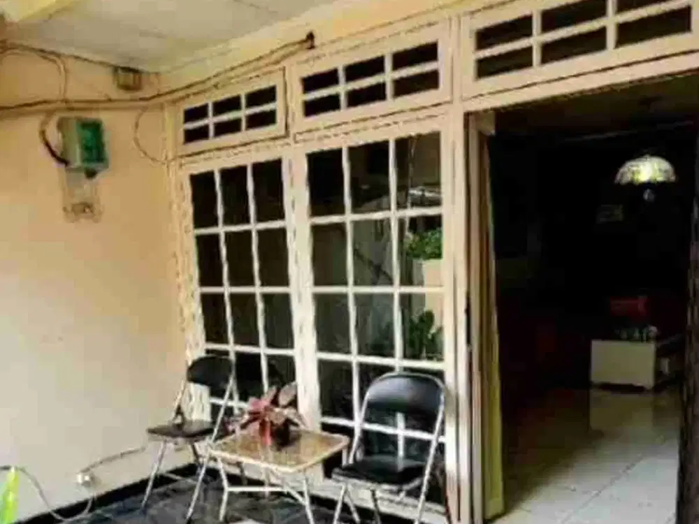 Dijual Rumah Hitung Tanah di Pondok Indah Jakarta Selatan
