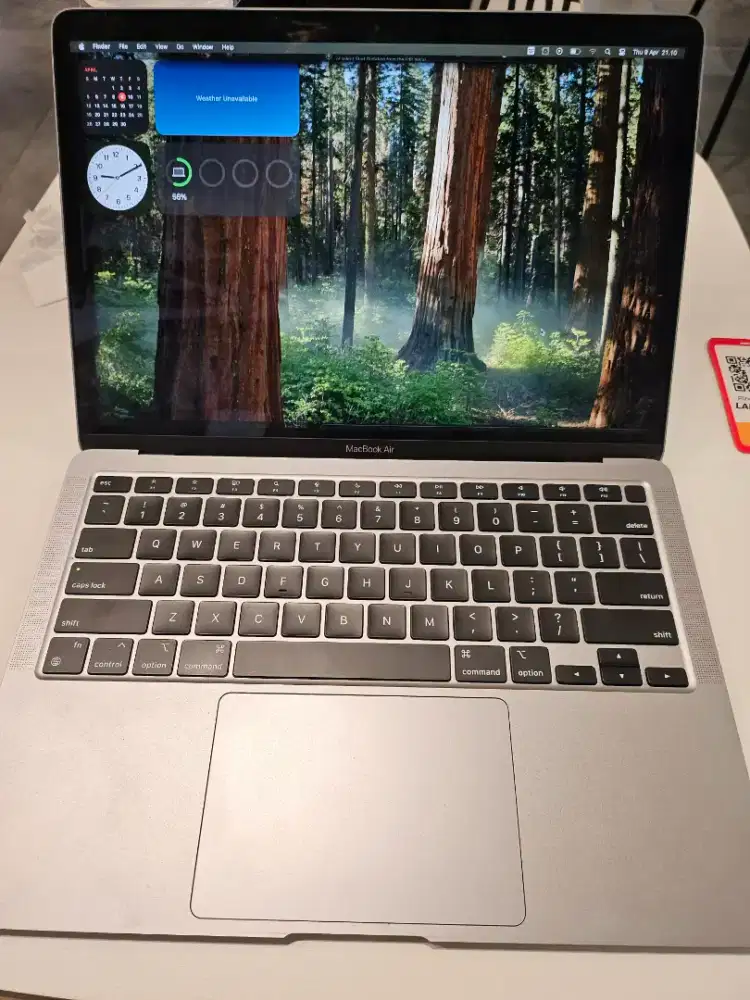 Macbook Air M1 8/256 ex garansi indonesia
