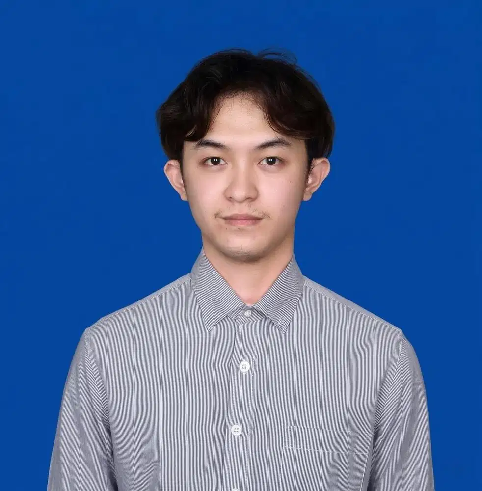 Siap bekerja dan bersedia ditempatkan di berbagai posisi.