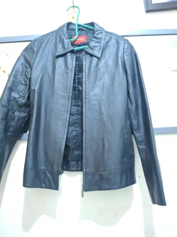 PRELOVED JAKET LEATHER SAPI ASLI