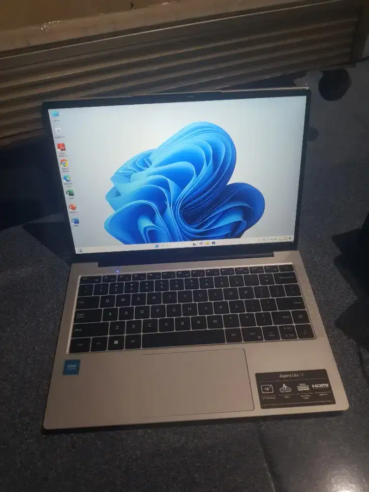 Acer Aspire Lite 14