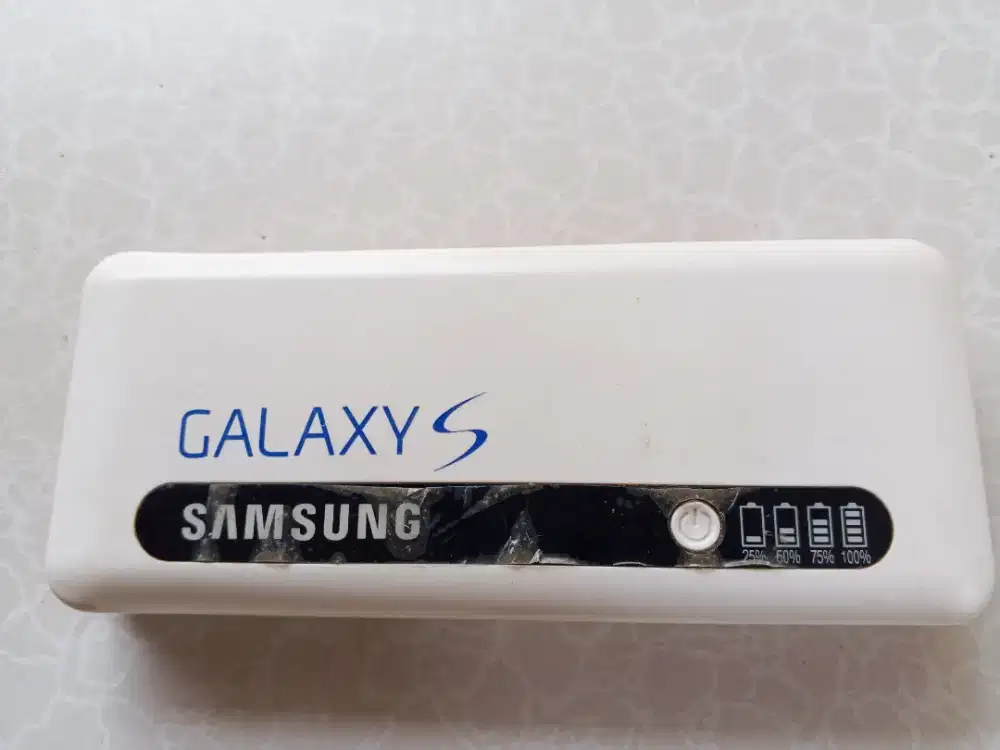 Powerbank merek samsung
