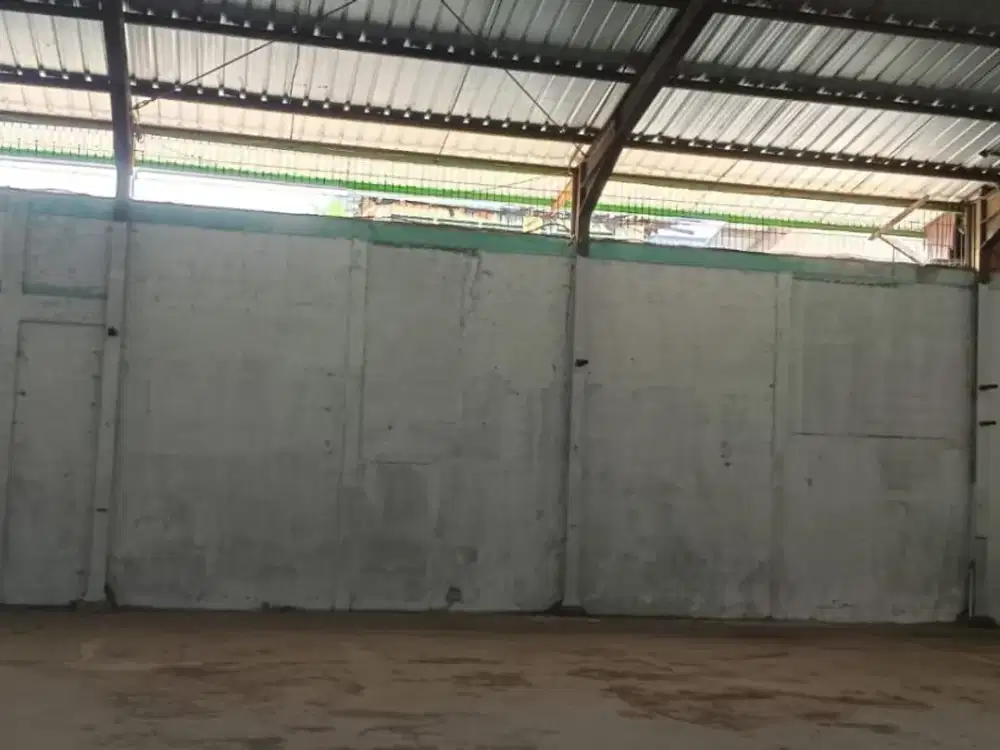 Di Sewakan Gudang Luas 720 M2 di Kapuk Kamal Jakarta Barat