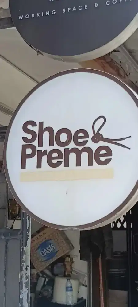 loker untuk laundry sepatu